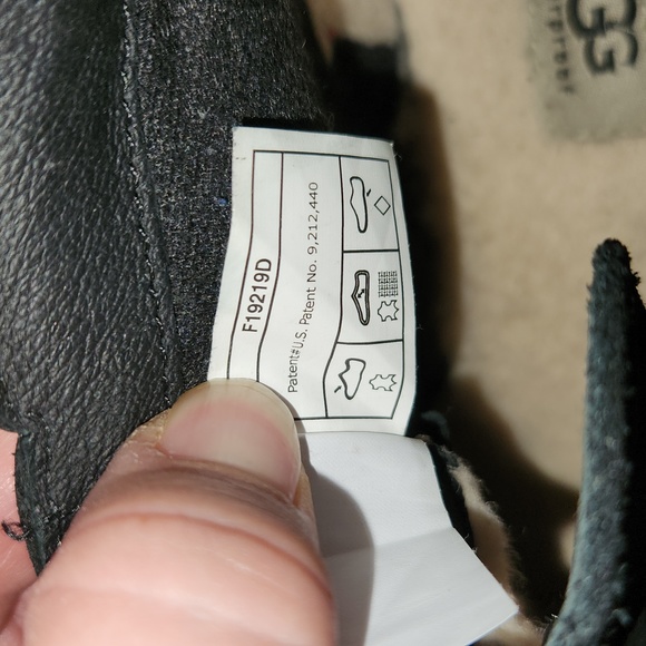 UGG Heather Women size 8 Waterproof Black Leather/Suede Boots - Picture 11 of 15